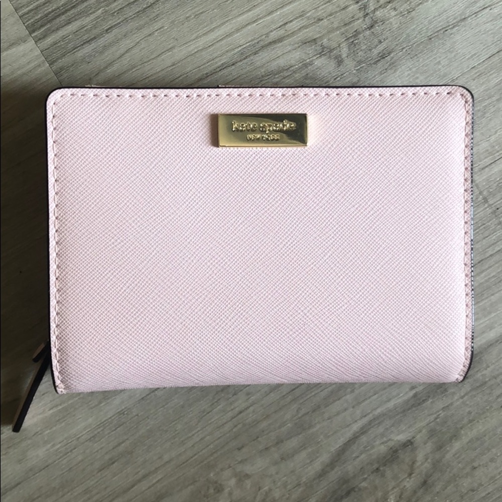 Kate Spade Light Pink Wallet - NEW